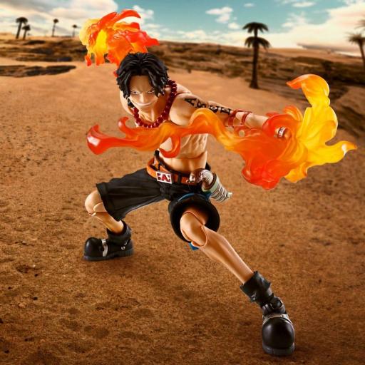 Figura One Piece Portgas D Ace Fire Fist S.H. Figuarts 15 cm [4]