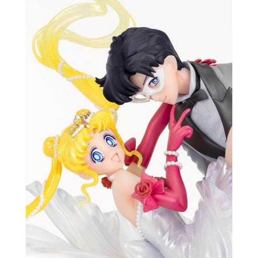 Figura Sailor Moon Usagi & Tuxedo Mask Moonlight Glow Edition FiguartsZERO 24 cm [3]