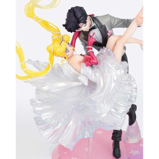 Figura Sailor Moon Usagi & Tuxedo Mask Moonlight Glow Edition FiguartsZERO 24 cm [5]
