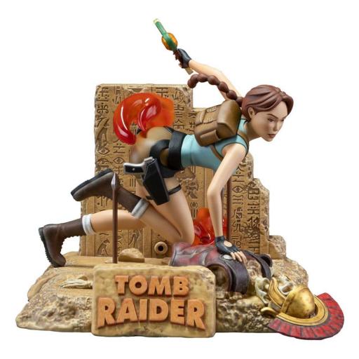 Figura Tomb Rider Lara Croft Dark Horse 16 cm