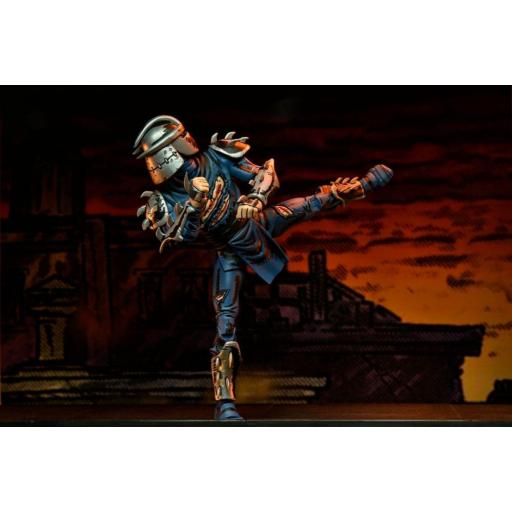 Figura Tortugas Ninja Shredder Battle Damaged Mirage Comics NECA 18 cm [2]