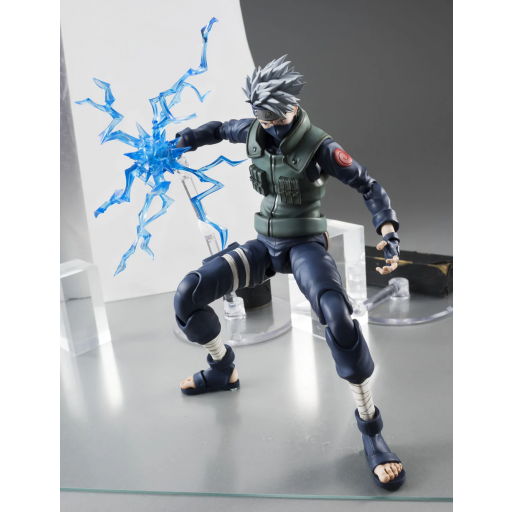 Figura articulada Naruto Shippuden Hatake Kakashi MegaHouse 18 cm