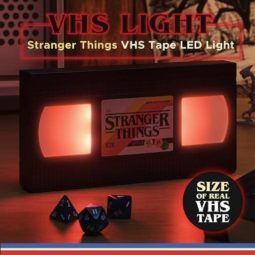 Lámpara Stranger Things VHS Logo Paladone 20 cm [1]