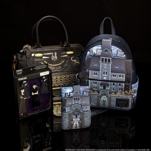Mochila Wednesday Academia Nevermore Loungefly [5]