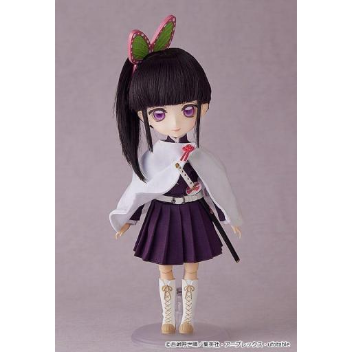 Muñeca Demon Slayer Kanao Tsuyuri Harmonia Humming 23 cm