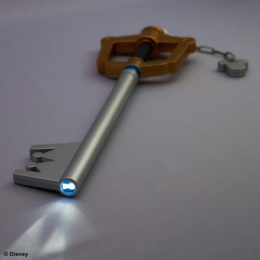 Réplica con luz Kingdom Hearts Keyblade 36 cm [1]