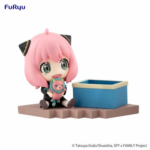 Figura Furyu Spy x Family Anya Forger Hold 9 cm