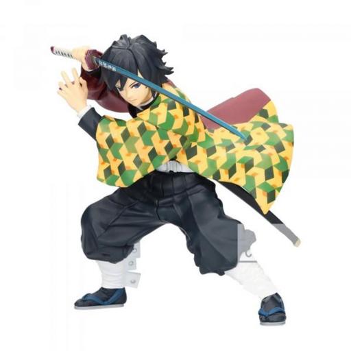 Figura Demon Slayer Giyu Tomioka Banpresto 17 cm