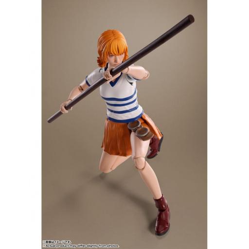 Figura One Piece Nami Netflix S.H. Figuarts 15 cm [2]