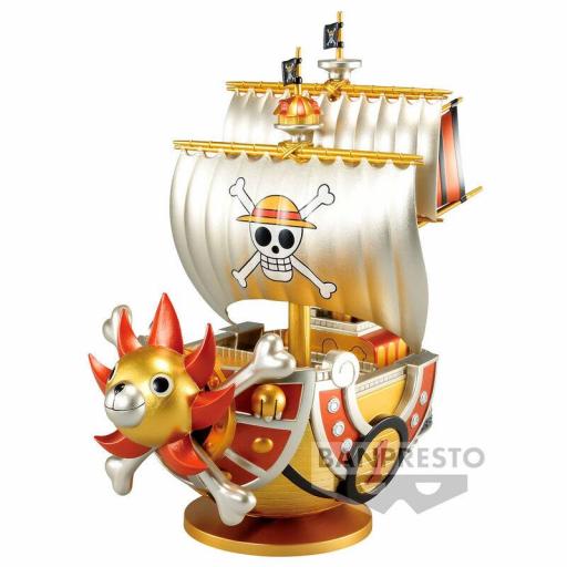 Reserva Pago en 2 Cuotas (50% del Importe Total) Réplica One Piece Mega World Collectable Thousand Sunny Gold Color 19 cm