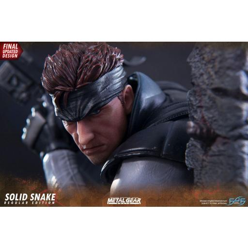 Estatua First 4 Figures Metal Gear Solid: Solid Snake 44 cm [1]