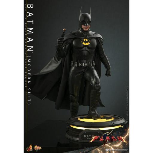 Figura Articulada Hot Toys The Flash Batman (Modern Suit) 30 cm [1]
