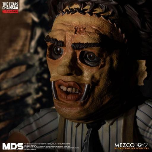 Muñeco Parlante Chucky  El Muñeco Diabólico 4 Mezco 38 cm [3]