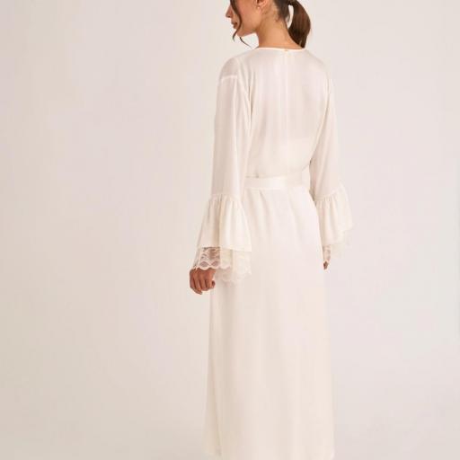 BATA LENCERA LARGA [1]