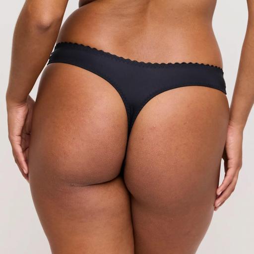 Primadonna Manali Tanga [2]