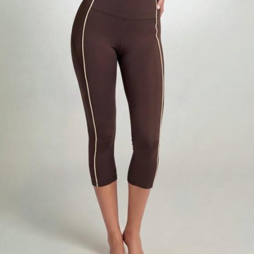 LEGGING DEPORTIVO PIRATA [3]