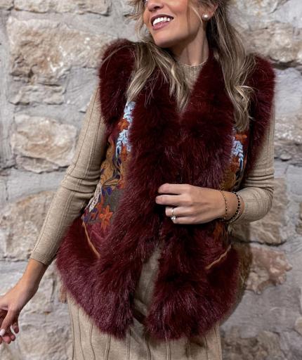 Chaleco Pelo Burdeos