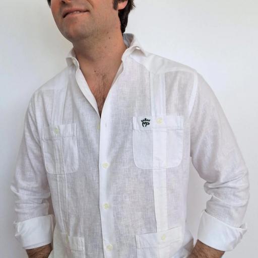 Guayabera Blanca “Montepicaza” [1]