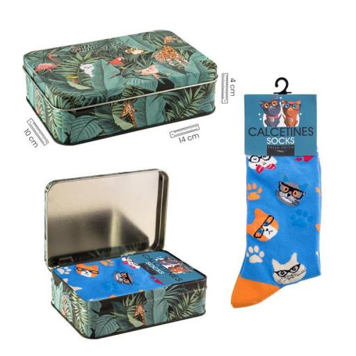 Calcetines Azul Claro con Gatos en caja metal decorada