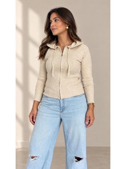 chaqueta-capucha-punto-beige.jpg [2]