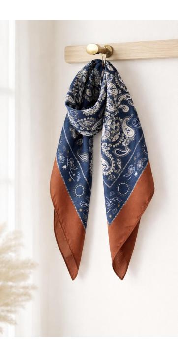 Pañuelo estampado  [2]