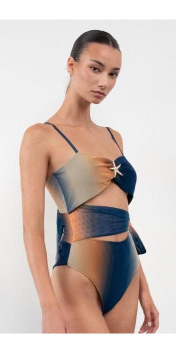 Conjunto bañador +falda pareo estampado  