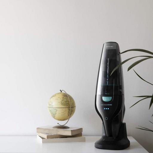 Cecotec Aspirador de Mano 22,2 V. Potente. para sólidos y líquidos. Accesorio para Mascotas, casa y Coche. Tecnología ciclónica. Autonomía 25 min. [1]