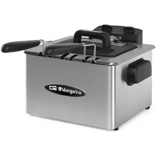  Freidora Compacta ORBEGOZO 4,5 L, Inox, c/aceite, 3 cestillos con asa abatible, Termostato regulable hasta 190º [0]
