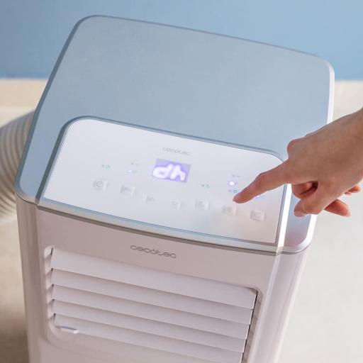 Aire Acondicionado Portátil Cecotec con Mando a Distancia . 7000 BTU 1750frig Bajo Consumo, Pantalla LED, 4 Modos, 2 Velocidades, Cobertura 15-20m2