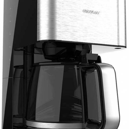 Cafetera de goteo de 12 tazas con acabado en acero inoxidable e intensificador de aroma. [2]