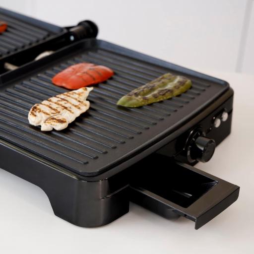  Grill taurus 2200W, gran superficie de 28x22cm, placa superior auto ajustable, apertura 180ºC, piloto indicador de calentamiento, revestimiento anti adherente [3]