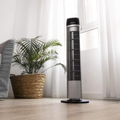 Cecotec Ventilador de Torre con Temporizador  45 W, Altura 33" (84 cm), Motor de cobre, 3 Velocidades, Oscilación automática de 70 grados, Asa trasera [1]