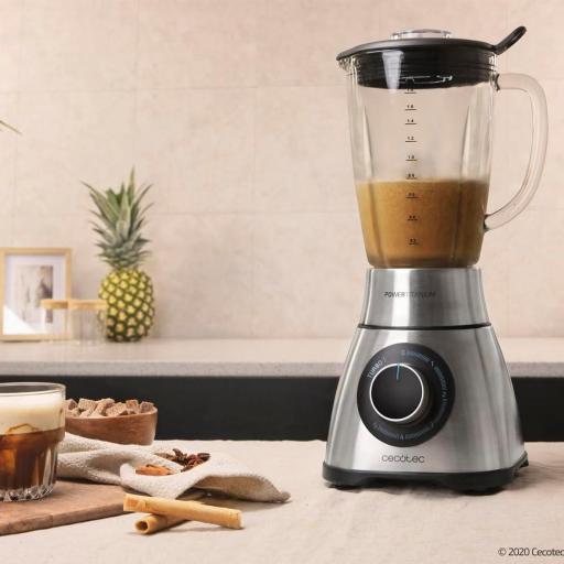 Cecotec Batidora de Vaso . 2000W Máxima Potencia, Cuchilla con Recubrimiento de Titanio Negro, 1,8L, Filtro para Licuados, Acabados en Acero Inox [3]