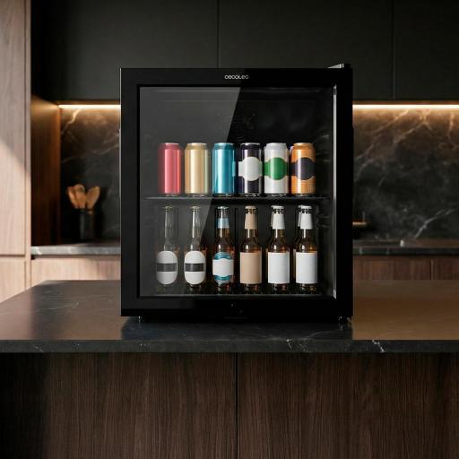  Mini Frigorífico Cecotec con Puerta de Cristal , 88 Litros de Capacidad, 44,5 cm de Ancho, 83,3 de Alto, Iluminación LED interior, Temperatura 0ºC a 10ºC  [3]
