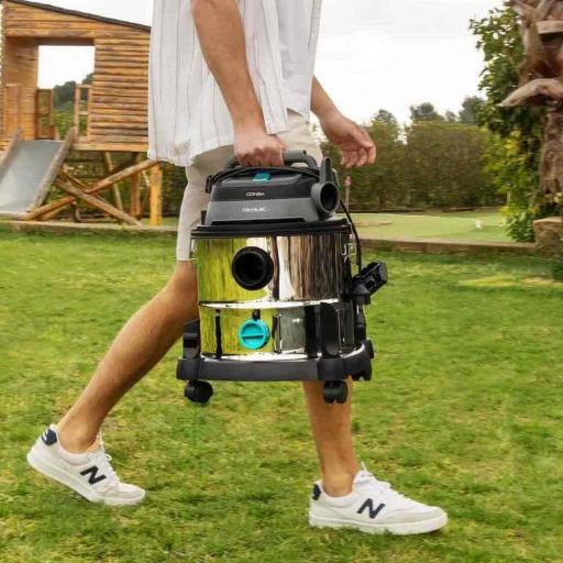  Aspirador de Sólidos y LíquidosCecotec de 20 L MAX. 1400W, 22 kPa, Sistema de Drenado, Aspirador y Soplador, Estructura Metálica, Ruedas, Radio de Acción 5m [1]