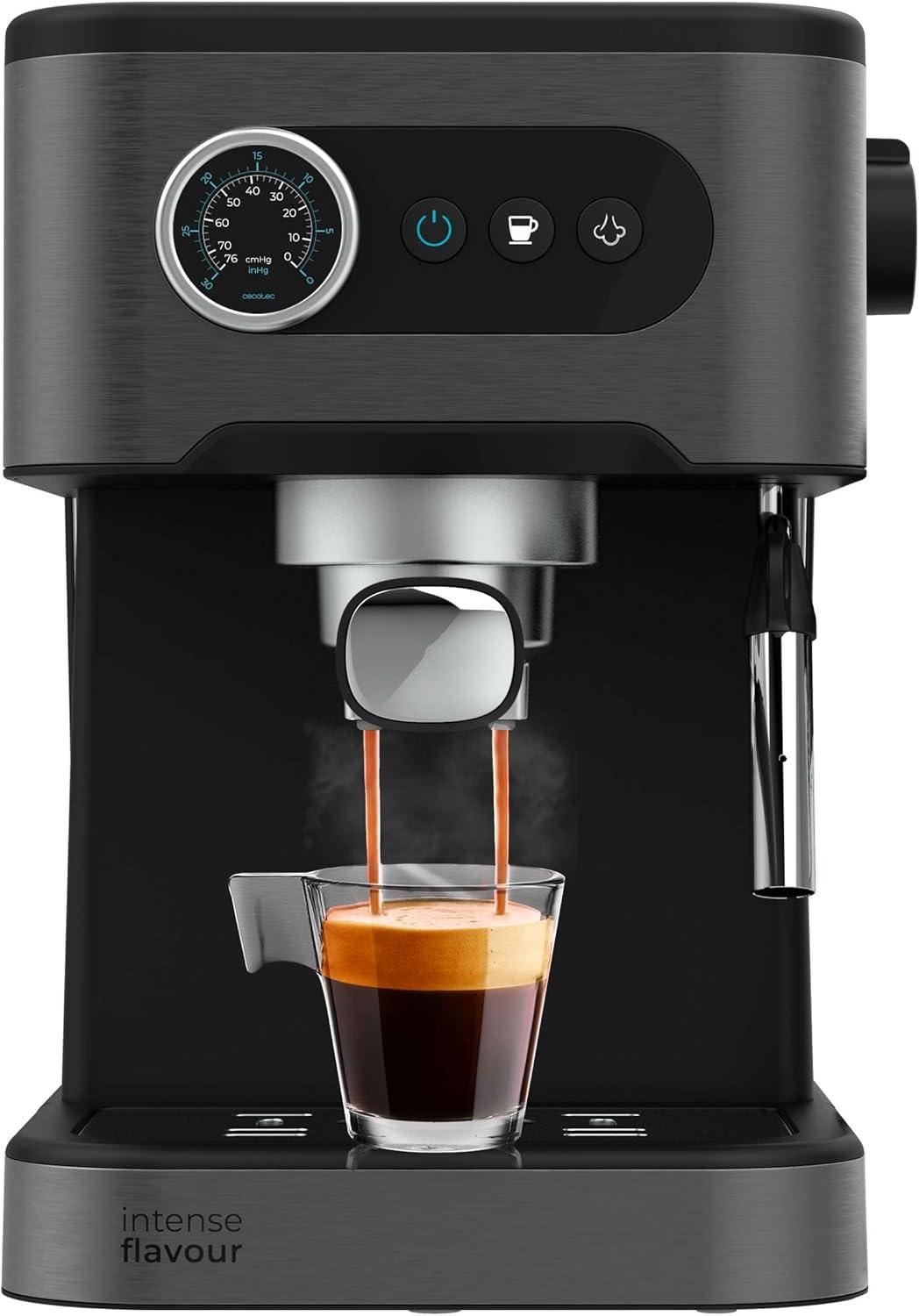 Cafetera Cecotec express . Cafetera express para espresso y cappuccino, 20 Bares de presión, Vaporizador orientable. Depósito de agua 1,5L. Disfruta de café de calidad en casa