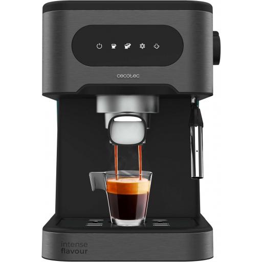   Cafetera express cecotec para espresso y cappuccino, café en frío, 20 Bares de presión, Vaporizador orientable. Disfruta de Calidad profesional en casa.