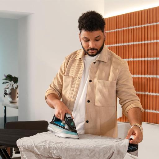  Plancha Horizontal Cecotec . 2600 W, Tecnología Power Steam, Golpe de Vapor 210 g/min, Suela Turbo Slide, Sistema Antigoteo, Cyclo Clean, Filtro Antical [3]
