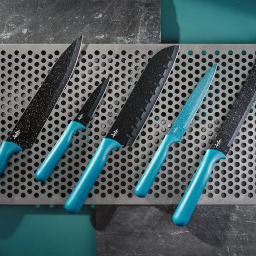 Jata - Cuchillos Cocina, Juego Cuchillos Cocina 5 piezas con caja magnética, Cuchillos de Acero, Mango de polipropileno, Fácil limpieza, Recubrimiento antiadherente [1]