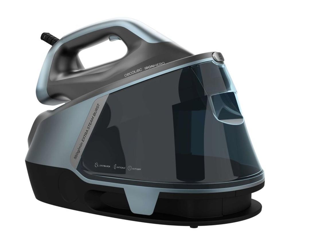 Centro de planchado Cecotec vertical de 2800 W con suela cerámica Turbo Slide. Ofrece 150 g/min de vapor continuo y golpe de 550 g/min. Incluye bomba automática, sistema antigoteo, doble calentamiento Dual Steam Pro, tres modo