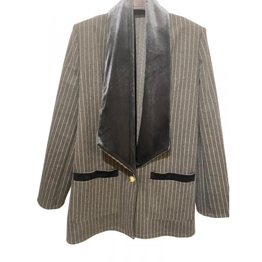 BLAZER SOLAPA GRIS