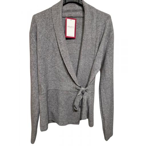 CHAQUETA CRUZADA GRIS