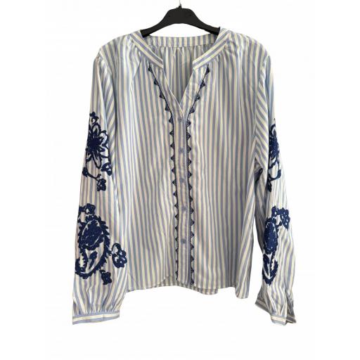 CAMISA RAYAS AZUL BORDADO MARINO