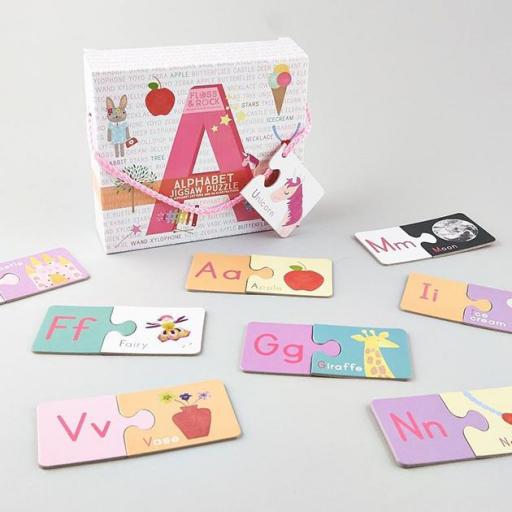 Alphabet rosa puzzle ingles