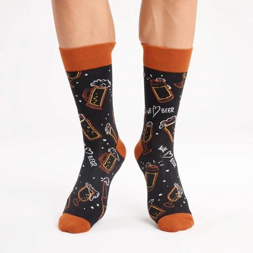 Calcetines divertidos de algodón “sin costuras” CERVEZA | Kylie Crazy [3]