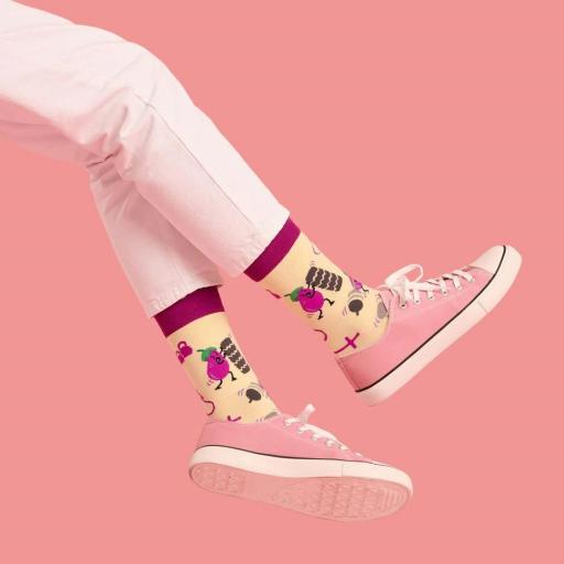 Calcetines divertidos de algodón “sin costuras” BERENJENA | Kylie Crazy [0]