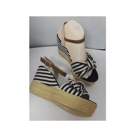 Sandalia marine. [0]