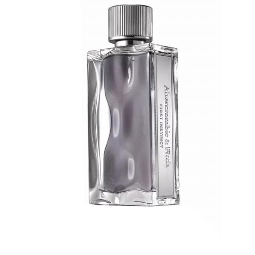 FIRST INSTINCT eau de toilette vaporizador 