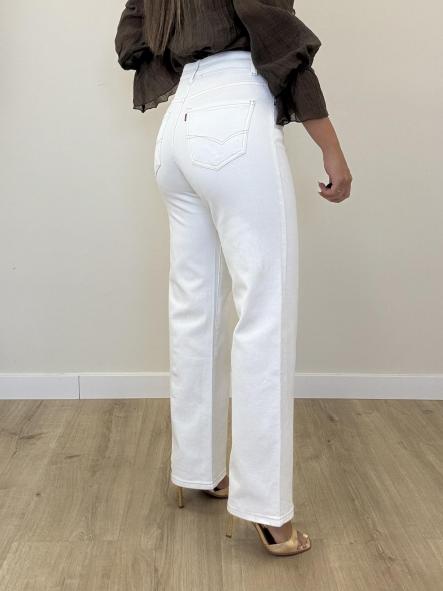 Jeans Blanco Etiqueta Roja Rectos [2]