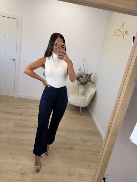 Pantalón Marino Perfecto [6]